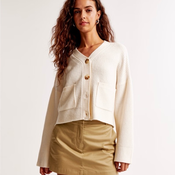 Abercrombie & Fitch Tops - A&F Cream Waffle Cardigan NWT
